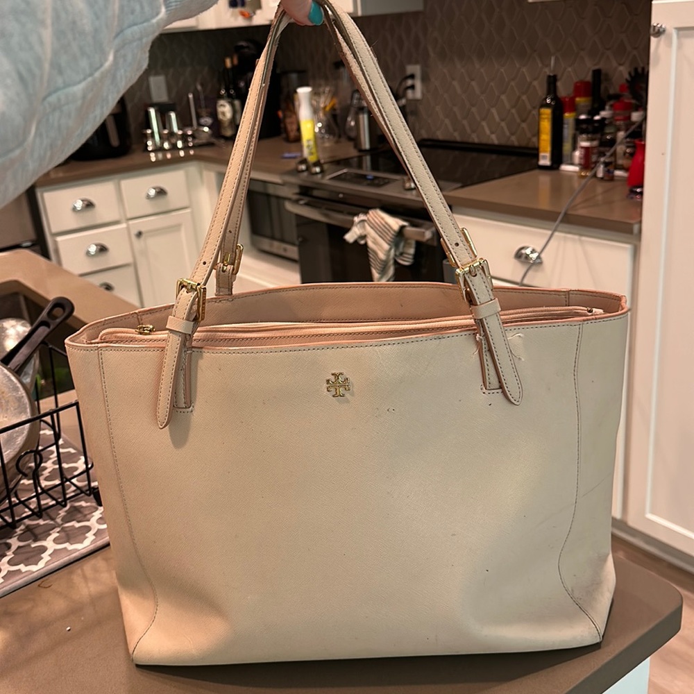 Pink leather Tory tote